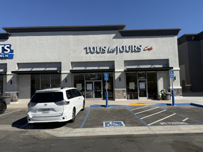 20251024_201625958_iOS