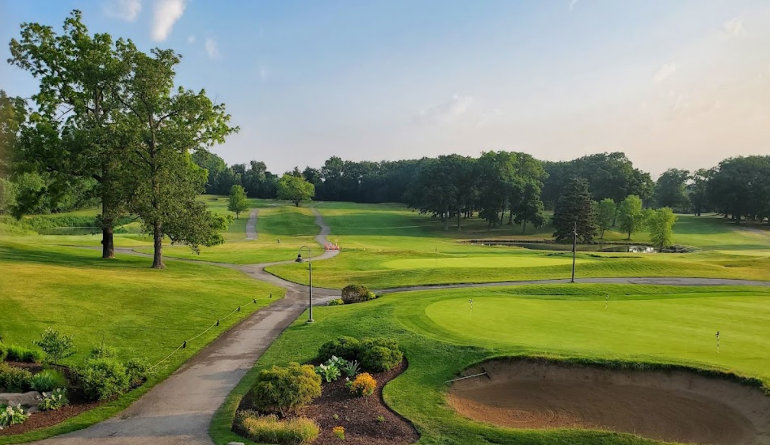 Eaglewood Golf Course