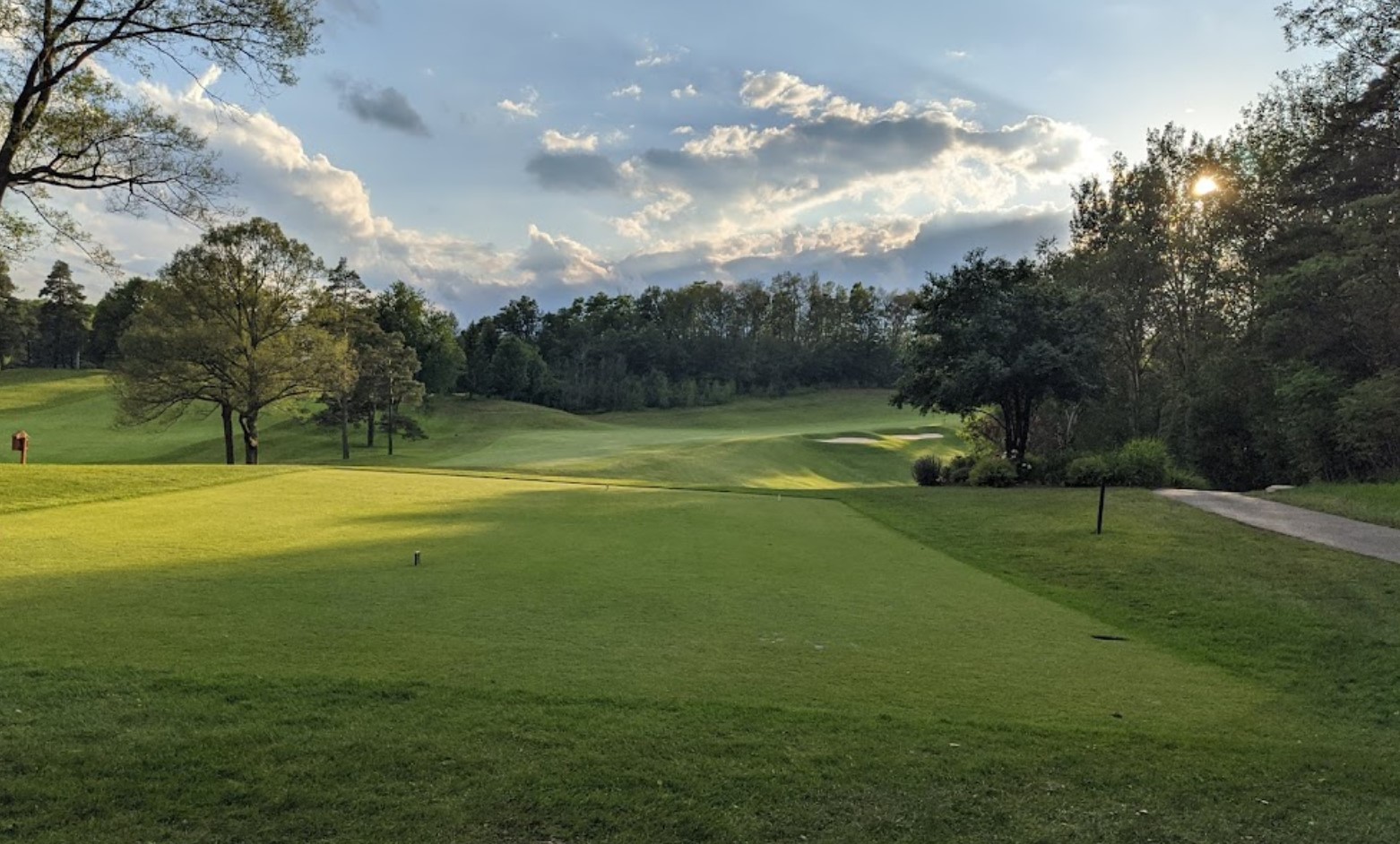 Maple Downs Golf Country Club