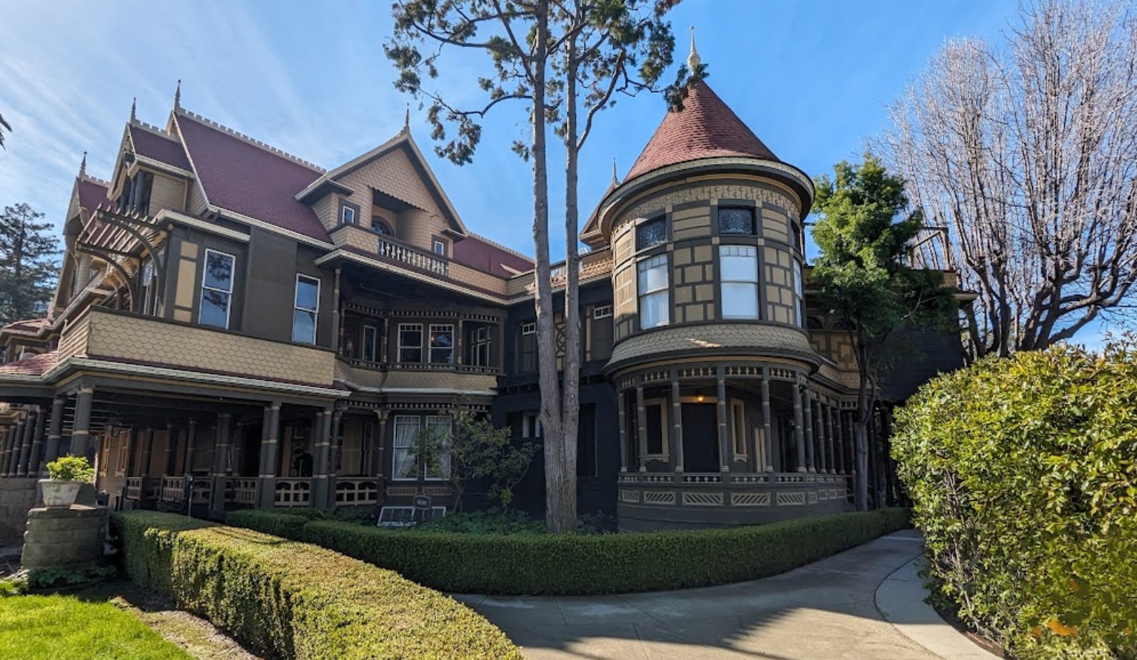 Winchester Mystery House