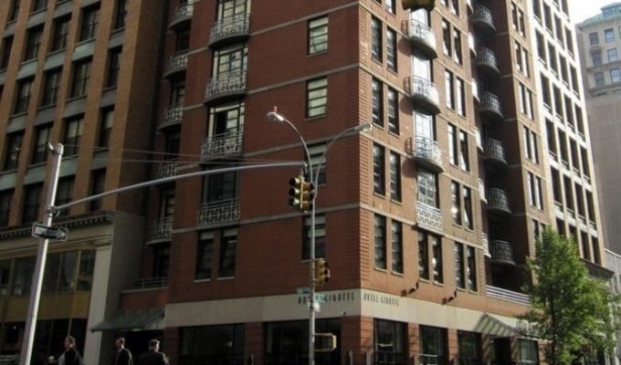 Hotel Giraffe - NY