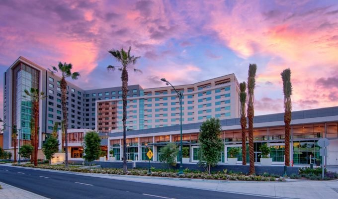 JW Marriott, Anaheim Resort