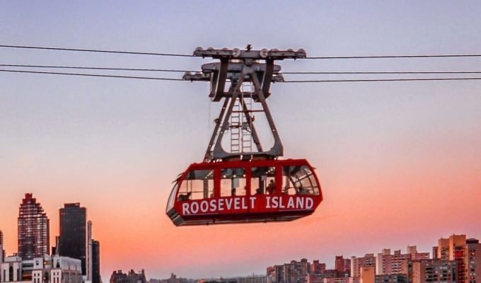 Roosevelt Island Tramway - NY