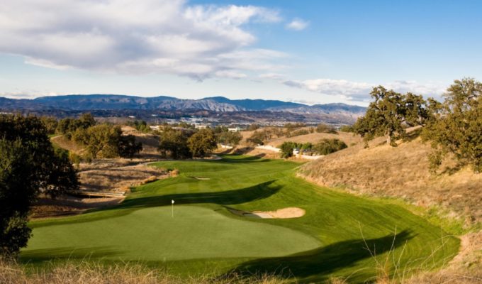 The Oaks Club at Valencia