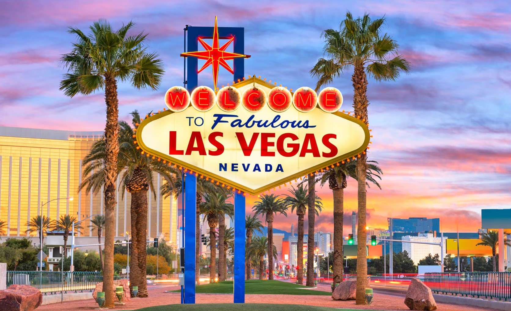 welcome to fabulous las vegas sign